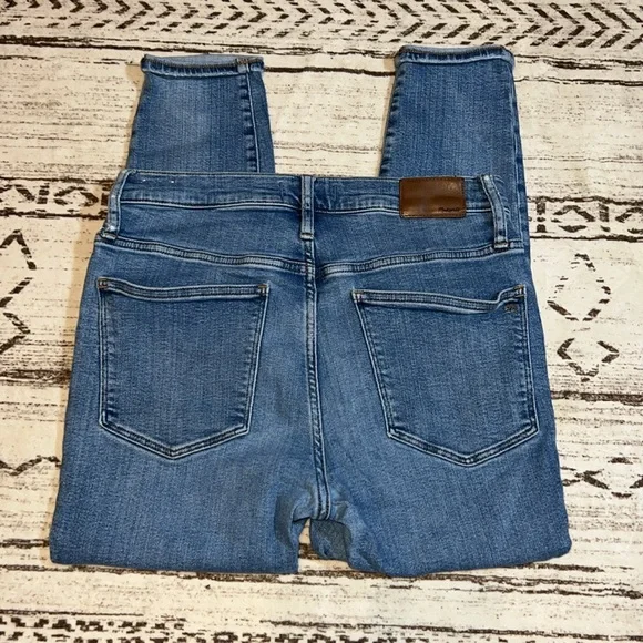 Madewell 9in Mid-Rise Skinny Crop - Picture 6 of 7